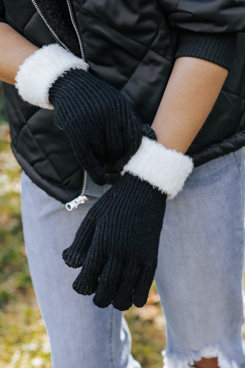 black faux fur smart touch gloves 730541