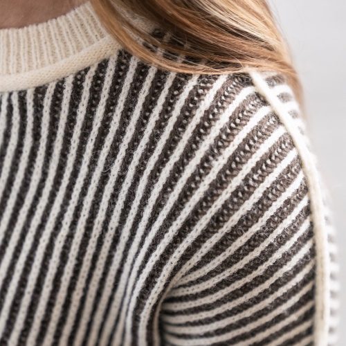 black striped seam detail sweater 513614