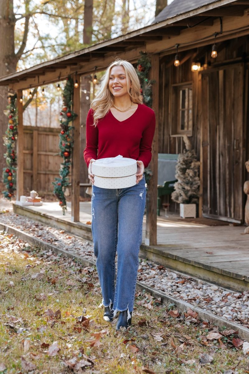 burgundy soft v neck sweater 556475