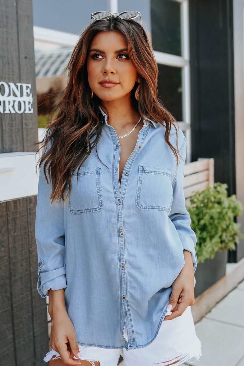 button down light wash chambray top 392831