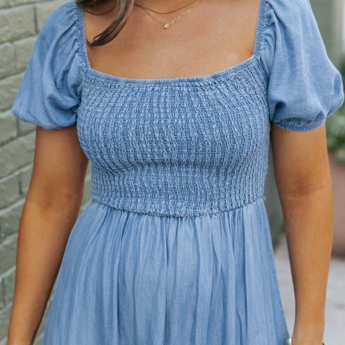 chambray puff sleeve tiered midi dress 709048