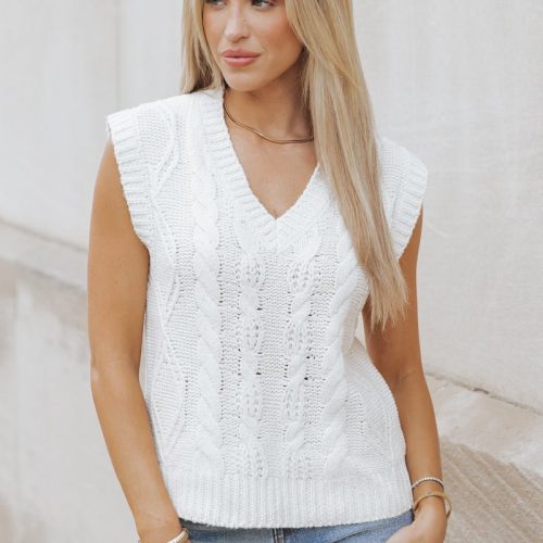 chunky cable knit sweater vest cream 363901