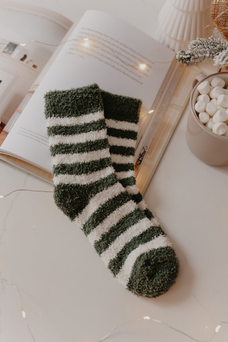 comfy cozy striped fuzzy socks green 538057