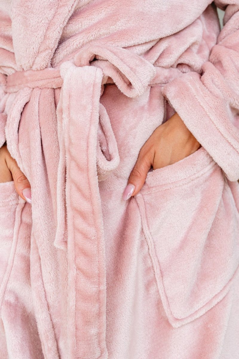 cozy soft pink robe 268116