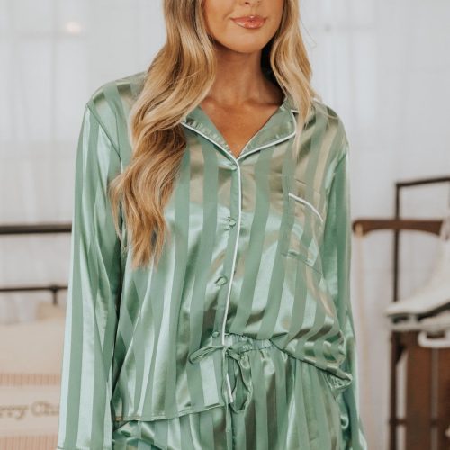 dreamy green satin two piece pajama set 639468