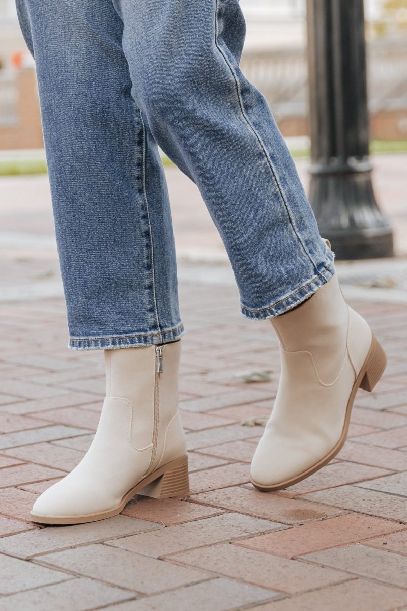 elena beige heeled booties 543821