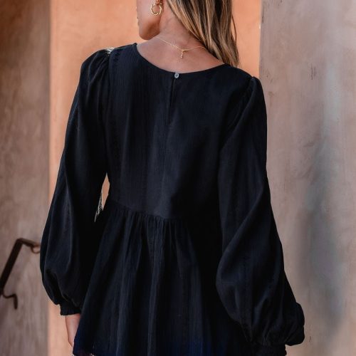 flowy black ruffled tunic 560635