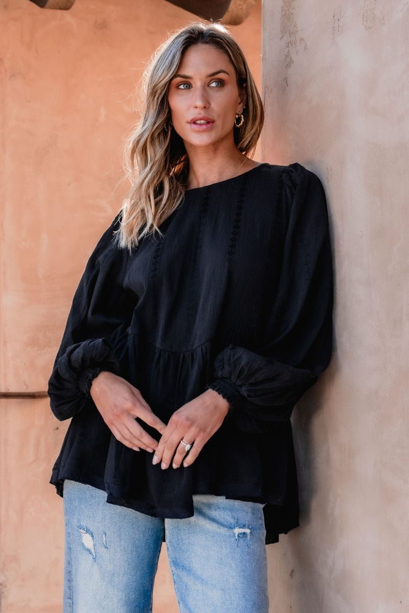 flowy black ruffled tunic 698217