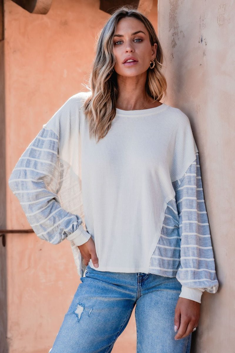 grey and cream contrast striped sweater 879881