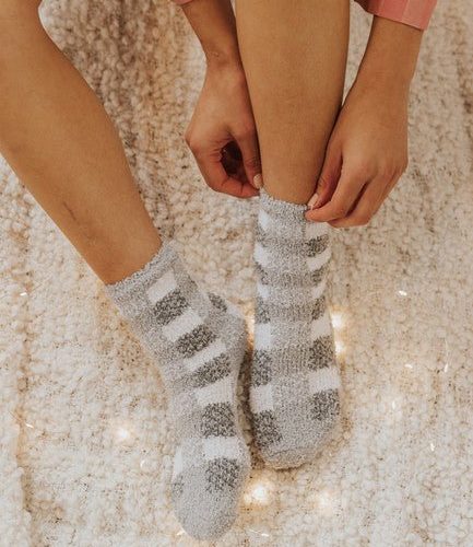 Grey Gingham Plaid Fuzzy Socks - FINAL SALE - Magnolia Boutique