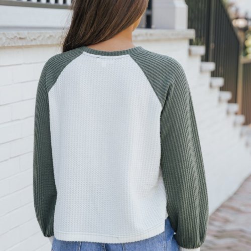 hunter green color block thermal top 933856