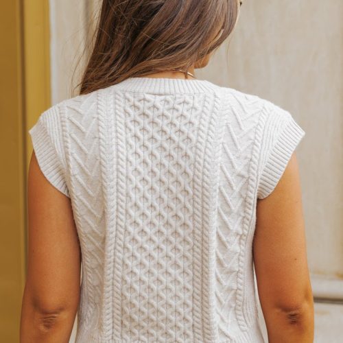 light tan cable knit sweater vest 567768