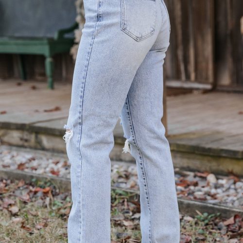 light wash high rise distressed straight leg jeans 615660