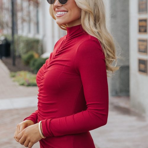 red cinched mock neck top 343673