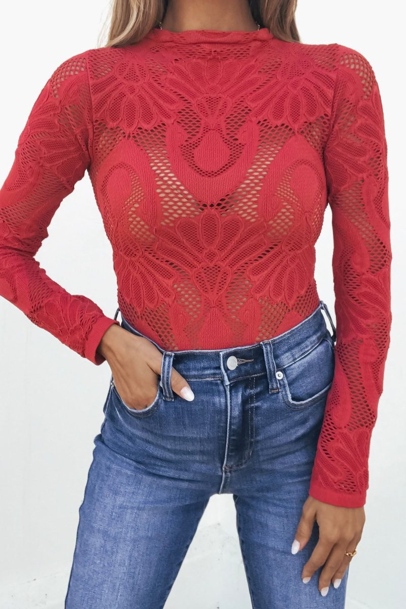 red mock neck fishnet top 653382