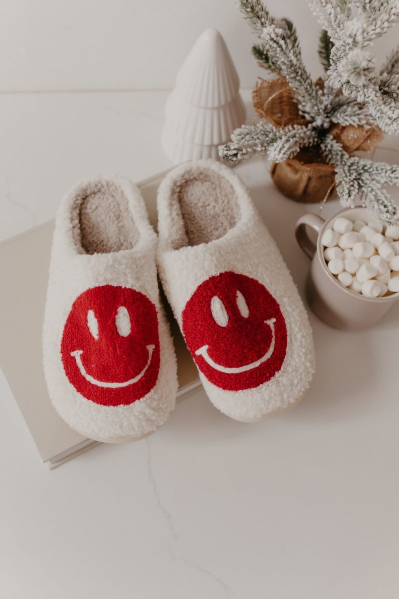 red smiley face faux plush slippers 671529