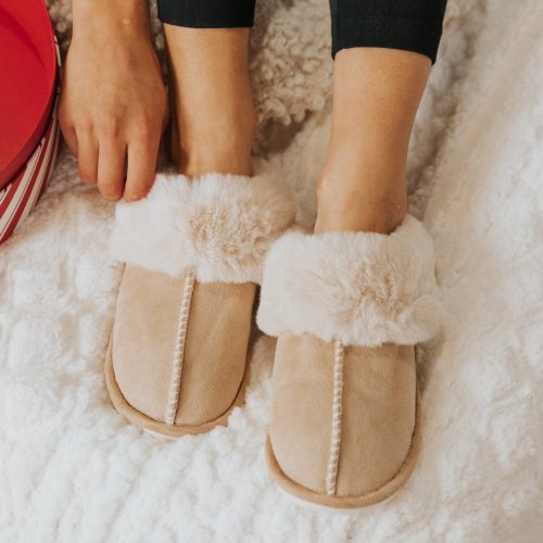 sweet dreams sandy faux sheepskin slippers 161167