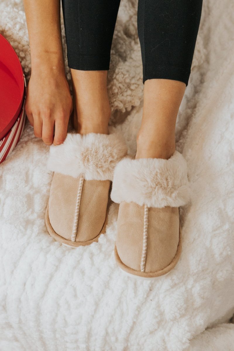 sweet dreams sandy faux sheepskin slippers 161167