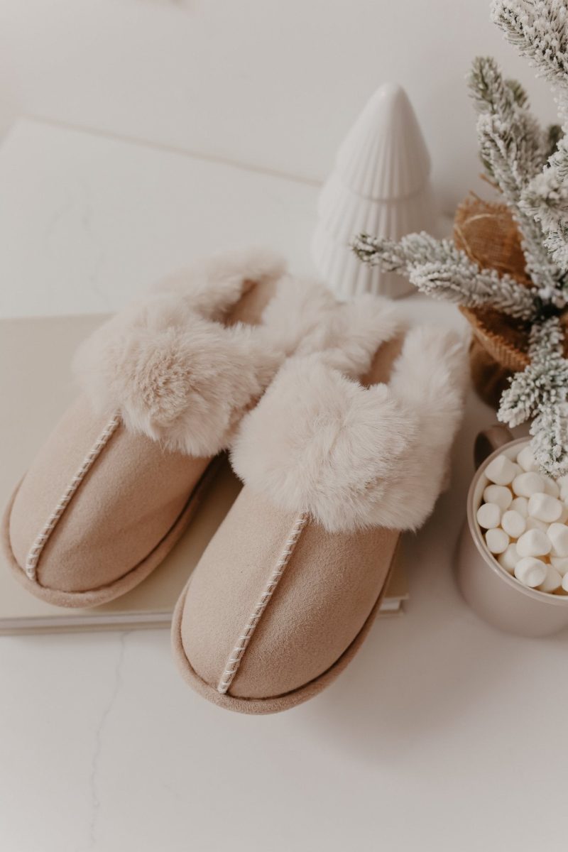 sweet dreams sandy faux sheepskin slippers 905818