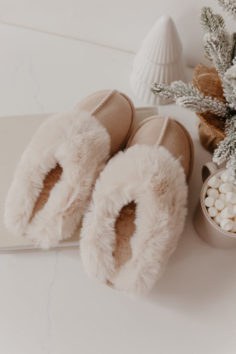 sweet dreams sandy faux sheepskin slippers 922286